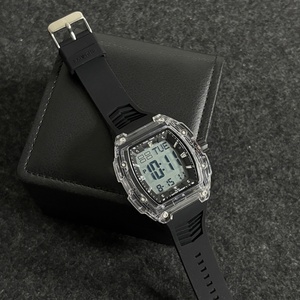 Montre numérique de sport de luxe pour homme, design créatif, boîtier tonneau, montre électronique, vente en gros - Product Image 4
