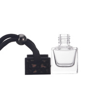 Pendentif de voiture suspendu transfrontalier bouteille vide de parfum conteneur de parfum de voiture carré diffuseur de parfum de voiture de 8ml avec couvercle spécial