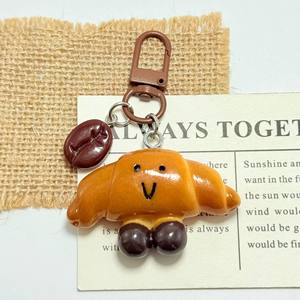 Colgante CHENXI con diseño de pan de soda, adorno para coche, accesorios colgantes para mochila, decoración para llavero de bolso de mujer - Product Image 3