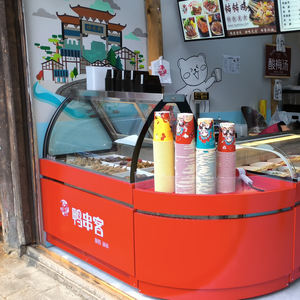 Vitrine <span class=keywords><strong>de</strong></span> réfrigérateur <span class=keywords><strong>de</strong></span> supermarché <span class=keywords><strong>pour</strong></span> la présentation <span class=keywords><strong>de</strong></span> saucisse salade viande refroidissement direct réfrigérateur commercial d'aliments préparés - Product Image 6