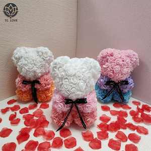 Promoción al por Mayor de Osos de Peluche con Rosas Artificiales para San Valentín, Bodas y Navidad - Product Image 4