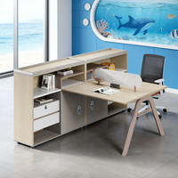 Bureau de travail pour 4 à 6 personnes, mobilier de bureau design moderne, table de bureau pour espace ouvert, bureau modulaire pour immeuble de bureaux