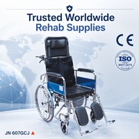 Fauteuil roulant commode inclinable robuste en acier chromé avec dossier haut et repose-pieds relevable – Équipement de mobilité manuel