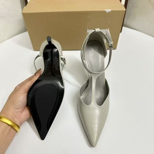Nouvelles sandales sexy à <span class=keywords><strong>talon</strong></span> fin et bout pointu avec boucles en T et découpes, collection Printemps 2026 pour femme - Product Image 3