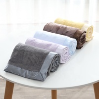 Couvertures de bébé tricotées en polaire de flanelle en satin super doux style uni pour nouveau-nés
