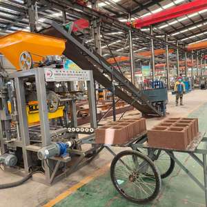 Machine semi-automatique de fabrication de blocs creux QT4-24 pour l'Afrique, machine de moulage de briques de ciment emboîtables - Product Image 3