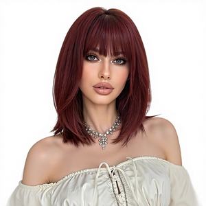 Perruques Bob Courtes et Droites Rouge Bordeaux avec Frange Longueur Épaule Résistantes à la Chaleur pour Femmes à la Mode (Vente en Gros) - Product Image 1
