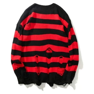 Áo len nam sọc rách, dáng rộng, màu đen đỏ, thời trang, tay dài - Product Image 2