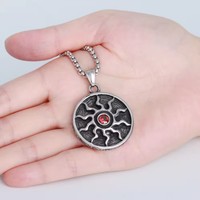 Nouveau Design Acier Inoxydable Symbole Slave Païen Soleil Roue Collier Pierre Rouge Amulette Pendentif Pour Hommes