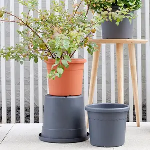 Wholesale Minimalist Pots Colorful Plastic Elegant Plants Flower Cute Matt Cement Outdoor Plant Pot