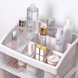 กล่องเก็บเครื่องสำอางตั้งโต๊ะ 3 ชั้น วัสดุพลาสติกใส ป้องกันฝุ่น - Product Image 2