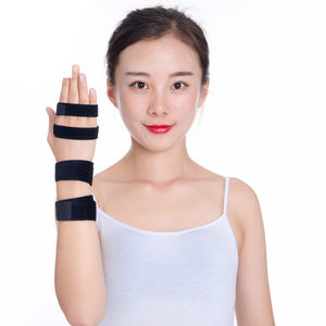 Soporte Ajustable y Extraíble para Muñeca con Protección para la Palma de la Mano - Product Image 4