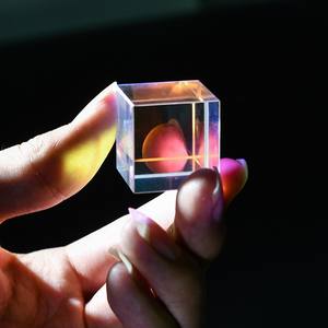 Honra do cristal Custom Crystal Cube Block Crystal Dichroic <span class=keywords><strong>X-cube</strong></span> <span class=keywords><strong>Prism</strong></span> Brinquedos Multi-color E Decoração Desktop - Product Image 2