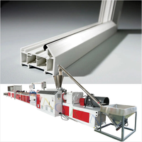 Ligne d'extrusion de cadres de portes en PVC, production personnalisée de profilés de portes en WPC, machine de fabrication de cadres de fenêtres et de portes en UPVC, bonne qualité