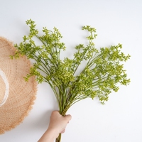 MW66034 Branche de verdure artificielle 57 cm, feuillage réaliste en plastique pour la décoration de la maison et des tables de mariage