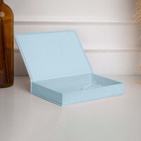 Boîte cadeau personnalisée de luxe en lin, emballage souvenir, boîte de rangement pliable en vert mousse avec ruban