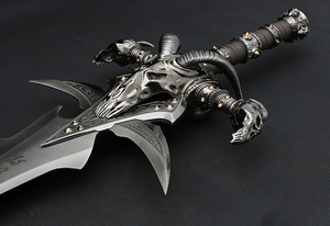 Bộ sưu tập đồ thủ công cosplay <span class=keywords><strong>World</strong></span> <span class=keywords><strong>of</strong></span> Warcraft - Kiếm Frostmourne thật của Arthas, Vua ma thuật, 120cm, 4kg - Product Image 3