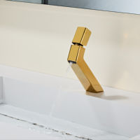 Grifos de baño de latón moderno de primera calidad Grifo mezclador de lavabo con núcleo de válvula de cerámica Montado en cubierta de un solo mango
