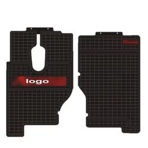 Vente en gros de tapis en caoutchouc pour intérieurs automobiles Tapis de sol de style sportif pour Mercedes Volkswagen Fournitures de <span class=keywords><strong>camion</strong></span> <span class=keywords><strong>Équipement</strong></span> d'origine - Product Image 6
