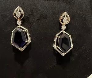 Conjunto de collar de corte brillante redondo de diamante natural para mujer en oro sólido de 14K 18K con acentos de piedra de color pendientes a juego de moda - Product Image 4