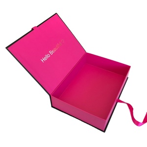 Set di Souvenir all'Ingrosso, Confezione in Carta per Abbigliamento, Scatola Regalo a Righe Bianche e Nere - Product Image 4