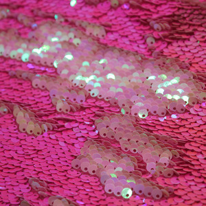 Tissu sirène rose bleu à paillettes avec logo personnalisé tissu réversible bicolore brodé pour robes de femmes, recyclé, vente en gros - Product Image 5
