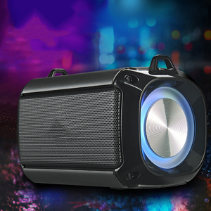 ลำโพงคาราโอเกะพกพา BT รุ่น T33 ไฟ LED RGB ลำโพงพกพาพร้อมไมโครโฟนไร้สาย สำหรับงานปาร์ตี้ที่บ้าน ของขวัญสำหรับกิจกรรมกลางแจ้ง - Product Image 2