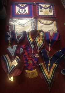 High End OES Wholesale Masonic Regalia Set Tela bordada a mano Shriner Delantal Material de metal de silicona Pin Badge Logo - Product Image 6