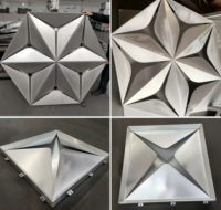 Panneaux de plafond décoratifs 3D en aluminium à effet vague, finition grain de bois, design moderne ignifuge, grille de plafond pour hôtel, villa, bureau