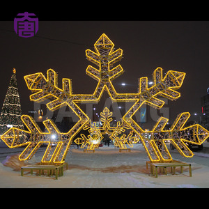3D LED Snowflake Motif <b>Light</b> for Christmas Landscape Display - Product Image 5
