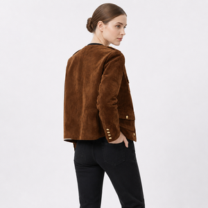 Chaqueta Bluson de Piel de Oveja para Mujer, Color Sólido, Ecológica, Antiarrugas, Auténtica, Marrón, Corta, con Botones Dorados y Bolsillos, de Lujo, para Otoño - Product Image 5