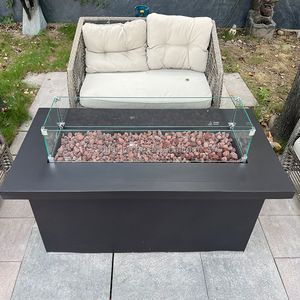 Ensemble de table à manger avec foyer extérieur en aluminium moderne pour utilisation hôtelière - Product Image 3