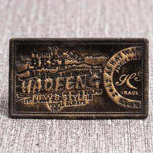 Etiquetas de Cuero con Logotipo Personalizado para Jeans y Ropa, Parche de Cuero Personalizado para Prendas - Product Image 1