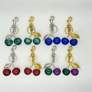 Llavero con Colgante de Cereza Exquisito, el Más Vendido, Decoración para Bolso de Mano o Bandolera, Accesorio de Alta Calidad para Bolsos - Product Image 1