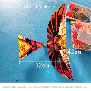 Pájaro Volador de Pequeña Potencia Más Vendido con Alas Aleteantes, Banda Elástica de Plástico Cuadrada al por Mayor para Estructuras de Juguetes de Exterior - Product Image 2