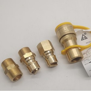 Adaptateur de bouteille de gaz en laiton 3/8, coupleur à connexion rapide pour kit de conversion de recharge de propane - Product Image 1