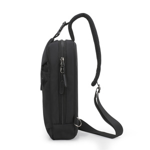 Nueva Bolsa de Pecho Impermeable Estilo Coreano para Correr al Aire Libre y Caminar, Lista para Viajar con Cierre de Cremallera - Product Image 1