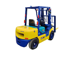 Offre Spéciale Chariot Élévateur Diesel Komatsu FD30 3 Tonnes d'Occasion 2024 avec Moteur et Boîte de Vitesses d'Origine Japonaise