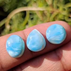 Qualité supérieure 100% pierre naturelle de cabochon de larimar de qualité supérieure pierres précieuses véritables en vrac naturelles aux prix d'usine en gros OEM de vente en vrac - Product Image 1