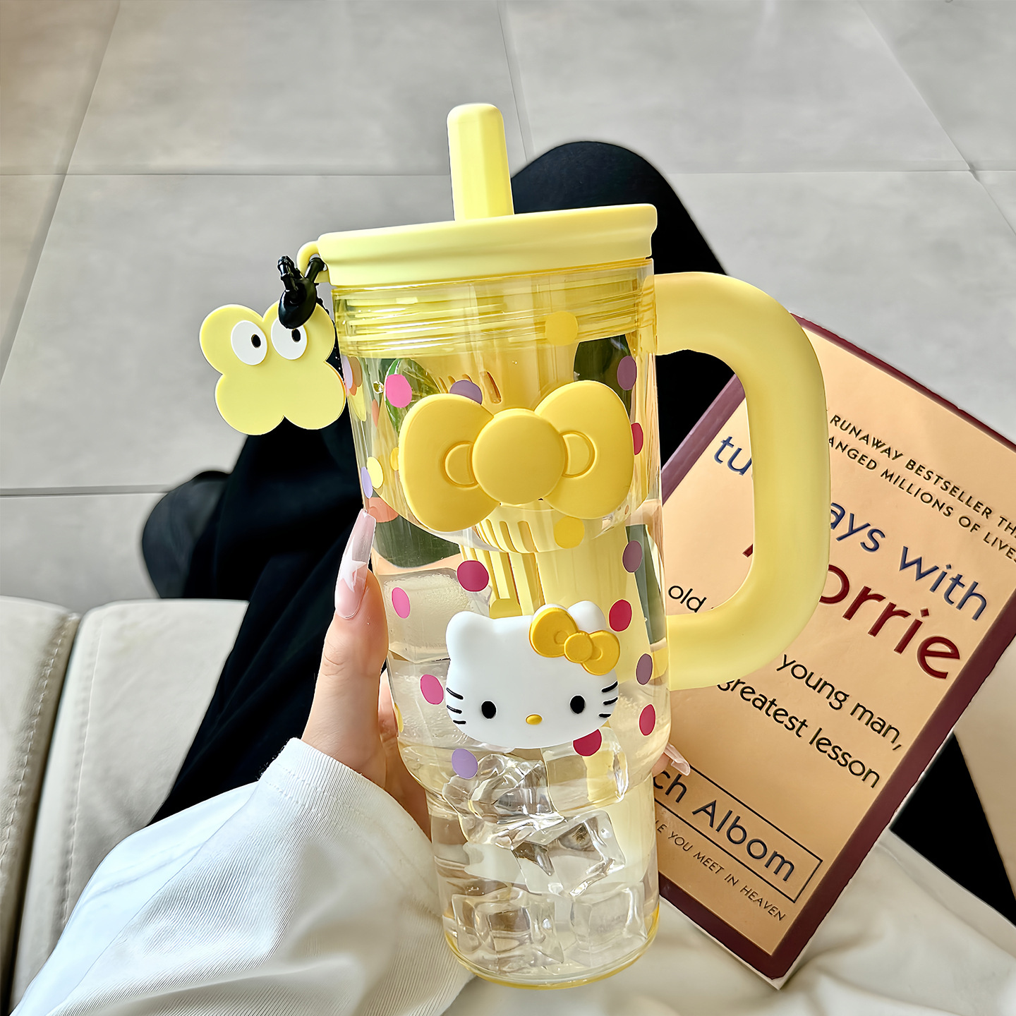 Yellow gulu ice king cup