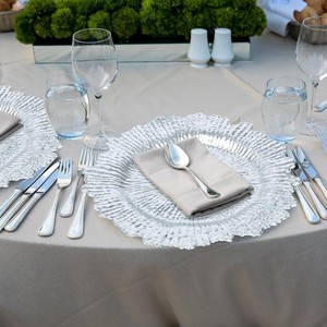 Assiettes de présentation en <span class=keywords><strong>plastique</strong></span> de luxe vintage, durables, argentées et dorées, de 13 pouces, pour mariage et fête, vente en gros - Product Image 4