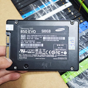 قرص صلب محمول مستعمل بالجملة، تم اختباره بنسبة 100٪، مع ضمان لمدة 3 أشهر، قرص SSD محمول مقاس 2.5 بوصة بسعة 480 جيجابايت و512 جيجابايت - Product Image 3