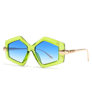 Lunettes de soleil UV400 de style européen et américain, montures carrées surdimensionnées tendance inspirées d'Instagram pour hommes et femmes, protection solaire <span class=keywords><strong>classe</strong></span> 2 - Product Image 4