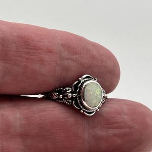 European Style <b>Opal</b> <b>Ring</b> <b>Silver</b> Oval Bezel Setting Women's Jewelry Gift Fashion <b>Rings</b> - Product Image 4
