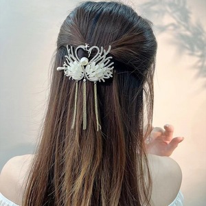 Mới Đến Sang Trọng Thiên Nga Fringe Twist Một Từ Kẹp Retro Thanh Lịch Updo Kẹp Tóc Cung Điện Phong Cách Ngọc Trai Cao cấp Kẹp Tóc - Product Image 3