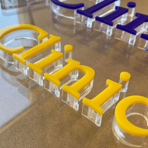 Vente en gros de lettres acryliques découpées au laser Prix direct d'usine pour les chaînes de magasins, les <span class=keywords><strong>franchises</strong></span> et la décoration d'événements promotionnels - Product Image 5