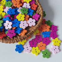 Boutons en bois naturel de 11 mm en forme de fleur de prunier, 7 couleurs vives, boutons à 2 trous pour vêtements d'enfants, artisanat DIY, sacs et décoration intérieure