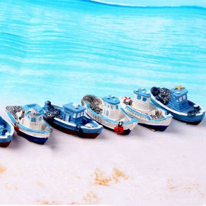 Mini Yacht en résine personnalisable Micro accessoires de paysage pour la décoration d'aquarium <span class=keywords><strong>Table</strong></span> de <span class=keywords><strong>sable</strong></span> et outils de <span class=keywords><strong>sable</strong></span> pour le salon - Product Image 2