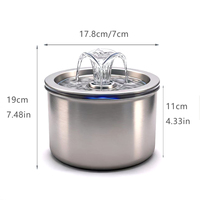 Fontaine à eau automatique pour animaux de compagnie en acier inoxydable 2,2 L, distributeur silencieux pour chats et chiens, filtre intégré, utilisation intérieure/extérieure/en voyage