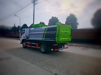 Le camion à ordures compacteur Dongfeng 4x2 entièrement fonctionnel peut être utilisé pour le transfert des déchets d'hôtel